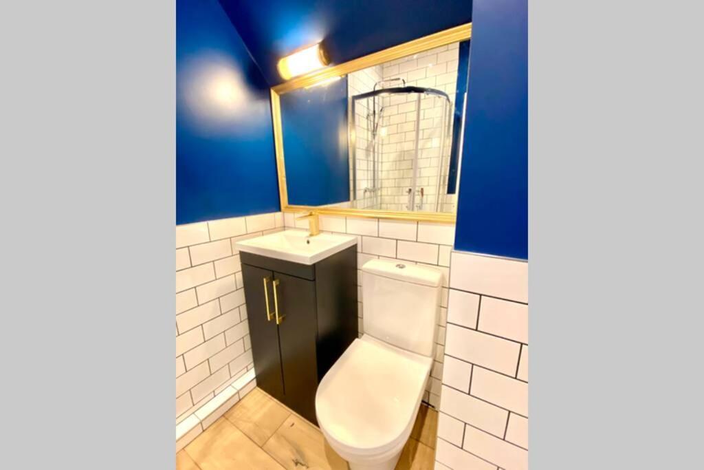 Cleveland House - Perfect For Beaches And Town. Борнмът Екстериор снимка
